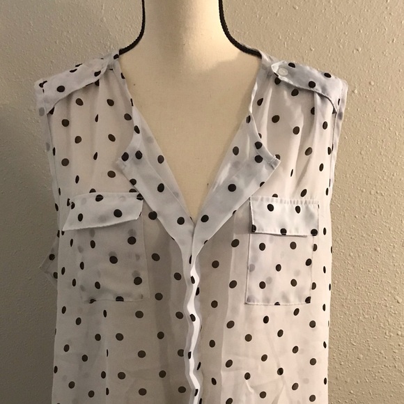 Tops - Mix & Co Sleeveless Top